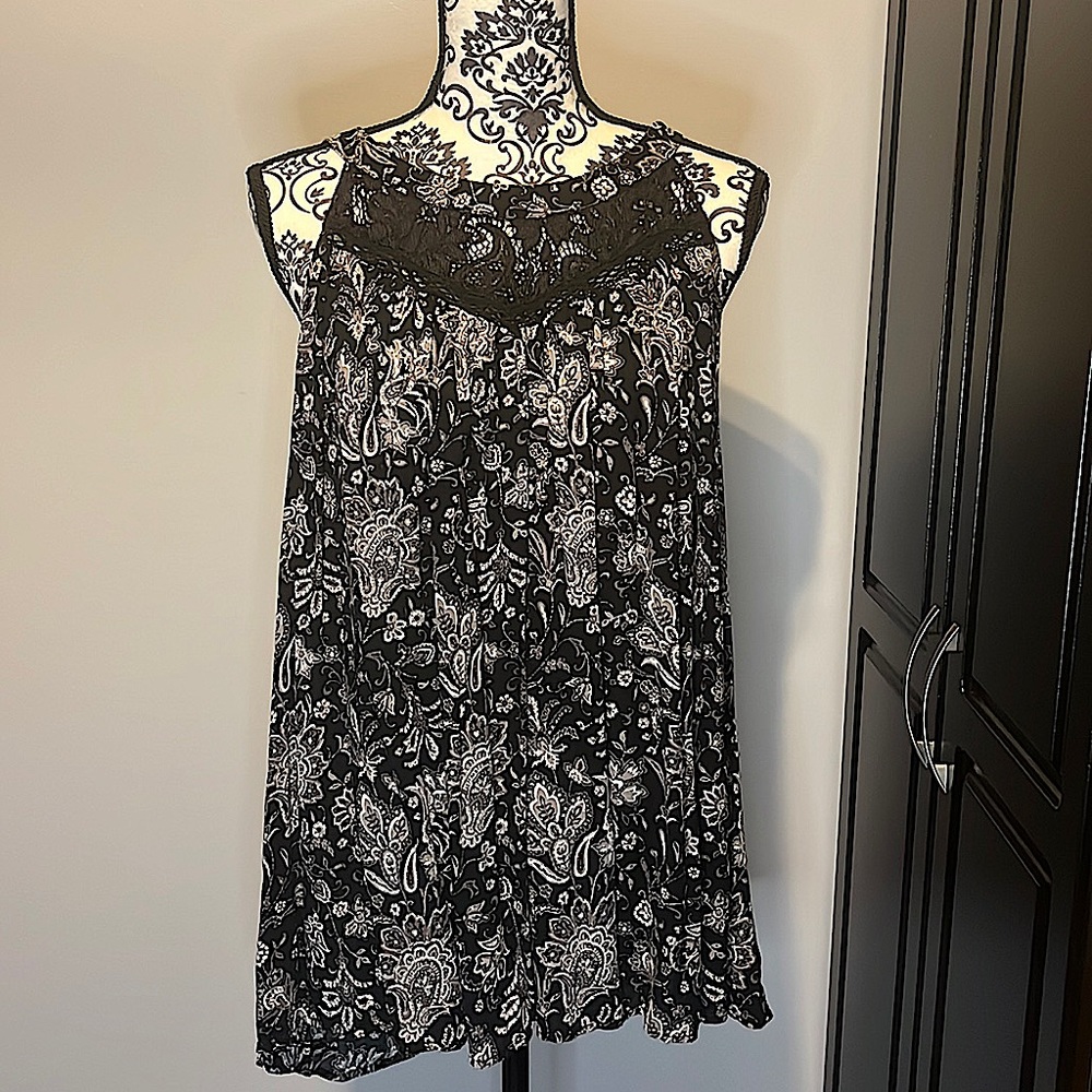 Torrid Paisley Challis & Lace Goddess Tank